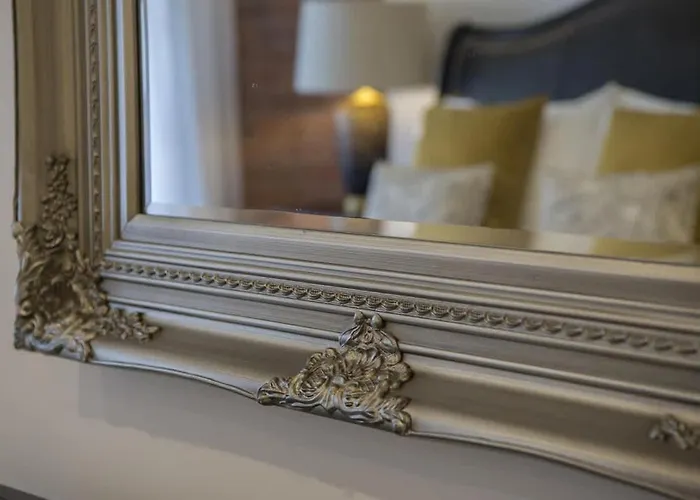 Chocolets - The Lion York