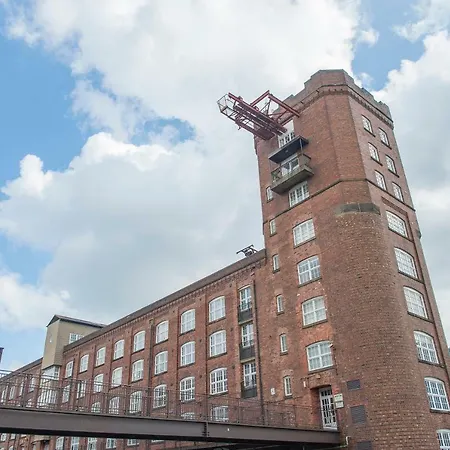 Chocolets - The Lion ヨーク