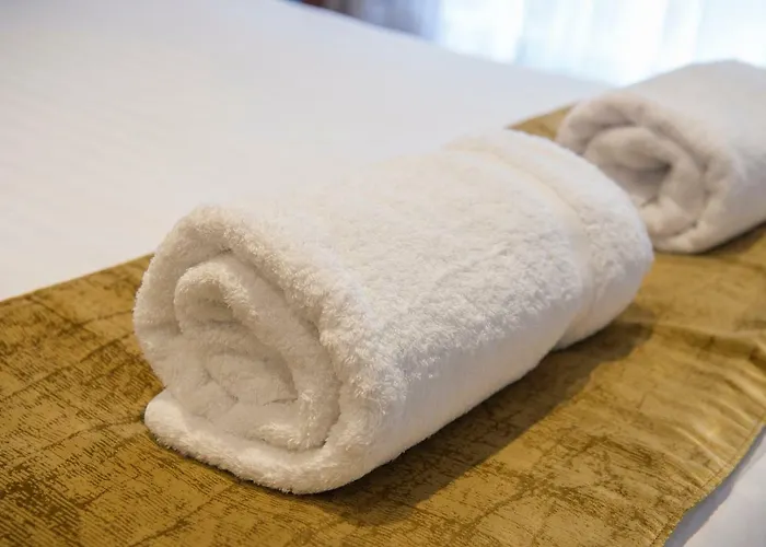 Chocolets - The Lion Zajazd *